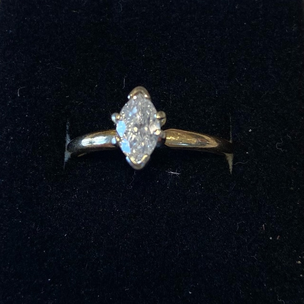 Diamond ring